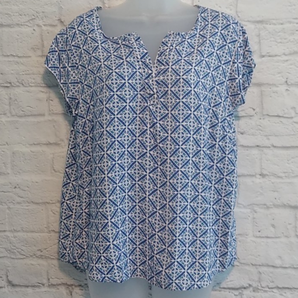 Short Sleeve Pop Over Blouse